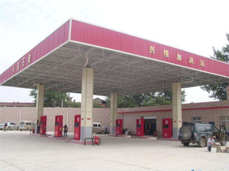 拉萨加油站钢结构网架案例9
